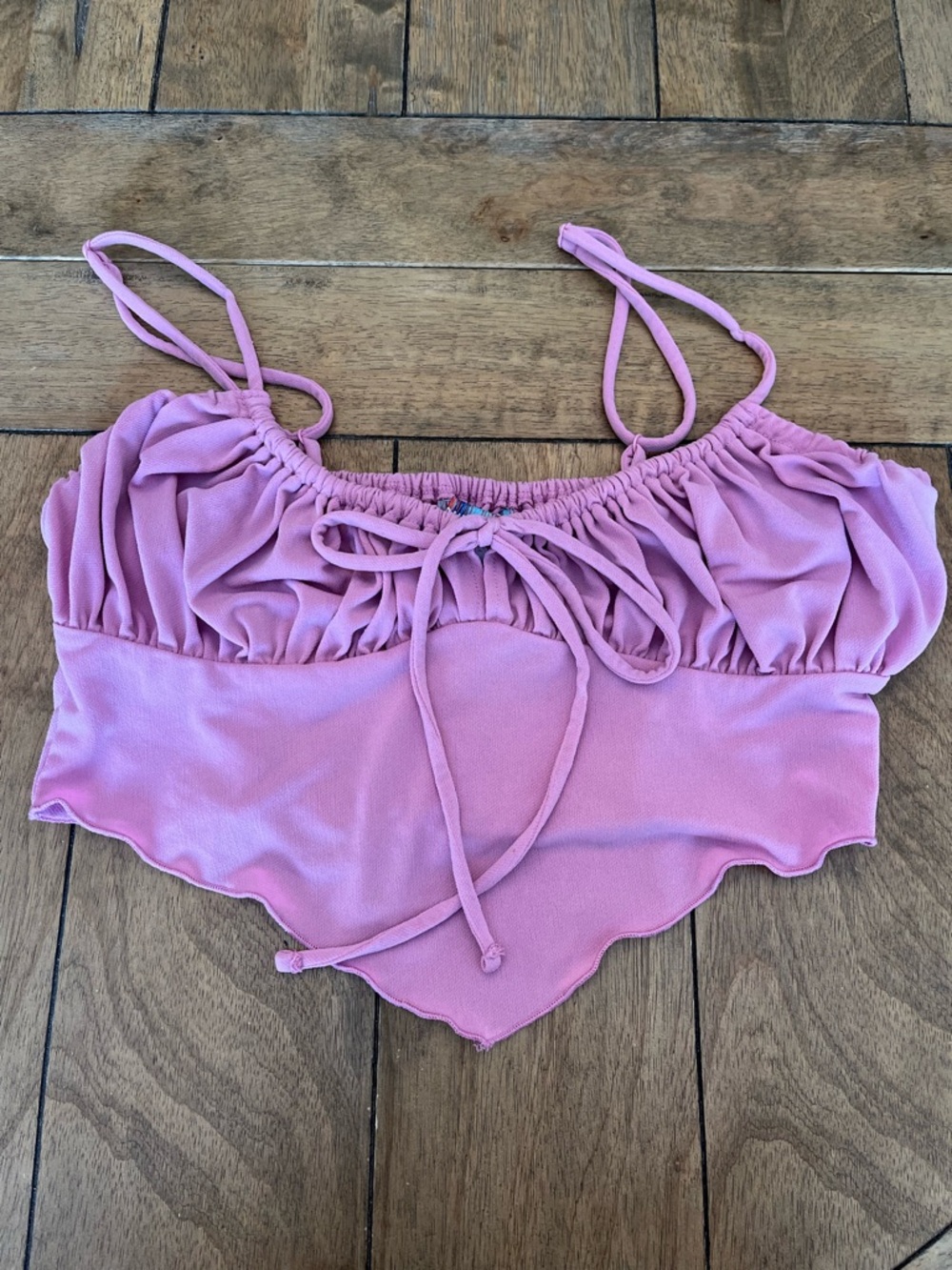 UO Lilac Ruched Tie-Front Crop Top size Large - Picture 1 of 4